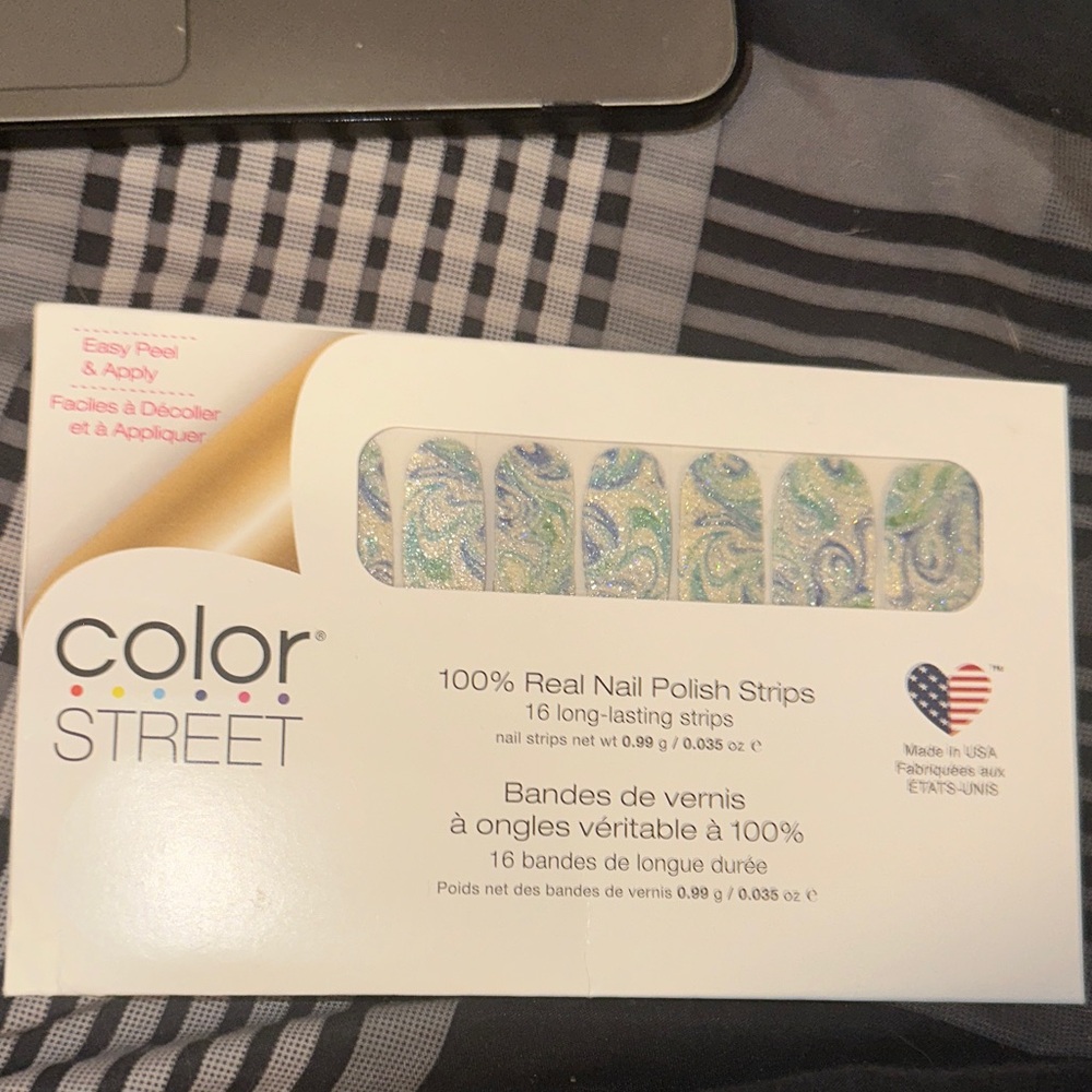 Color Street Blue and Green Swirl Nail Strips